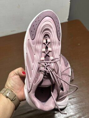 ADIDAS OZELIA WOMEN'S SNEAKERS COLOR MAGIC MAUVE SIZE 10